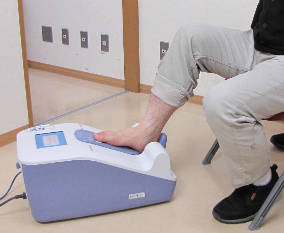 骨粗しょう症にならないためには『骨密度検査』が重要です！