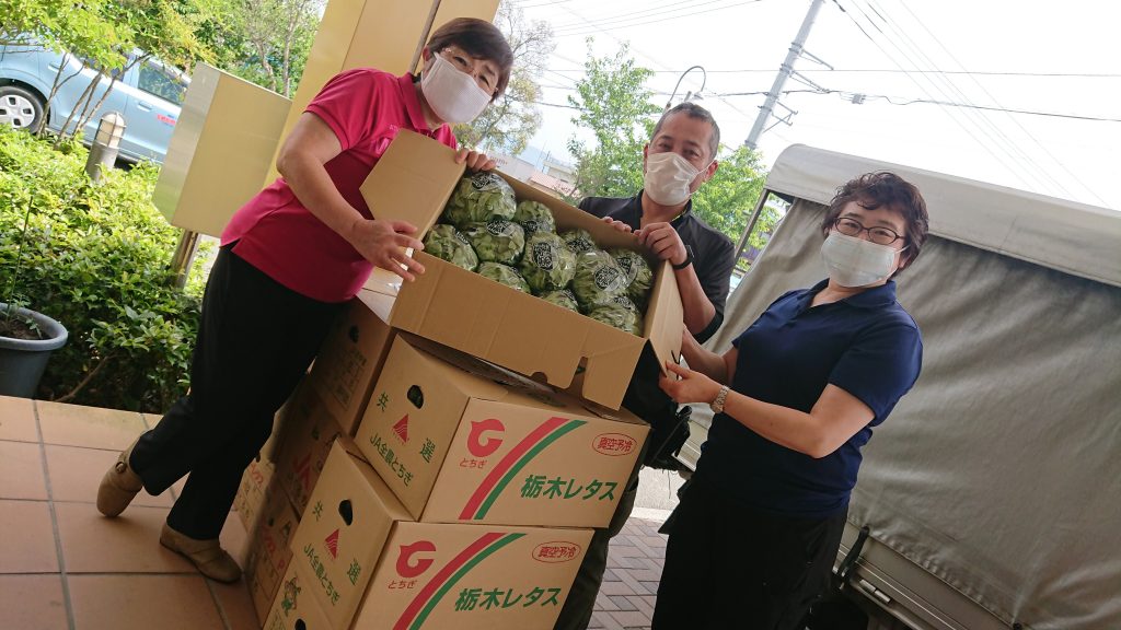 八百屋さんから元気をいただきました