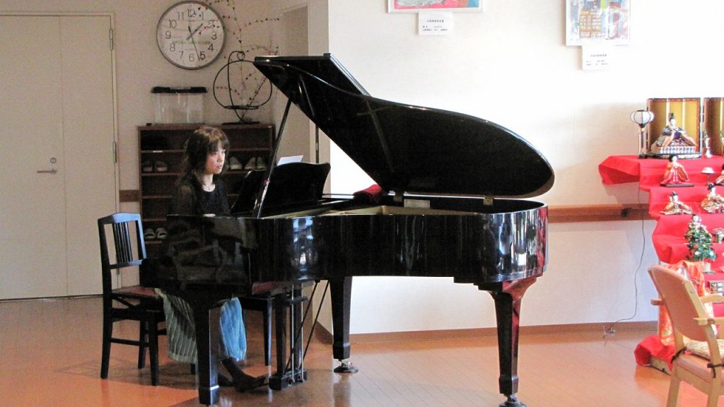 ♪ランチタイムミニコンサート♪