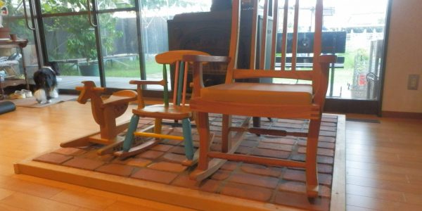ロッキングチェアー寄贈